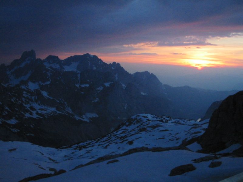 105-0561_IMG.jpg